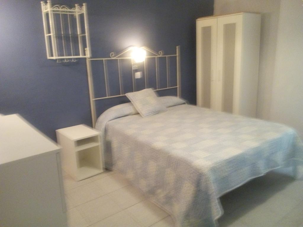 Hostal Sevilla Granada Bagian luar foto