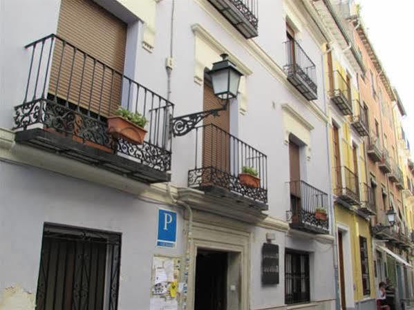 Hostal Sevilla Granada Bagian luar foto