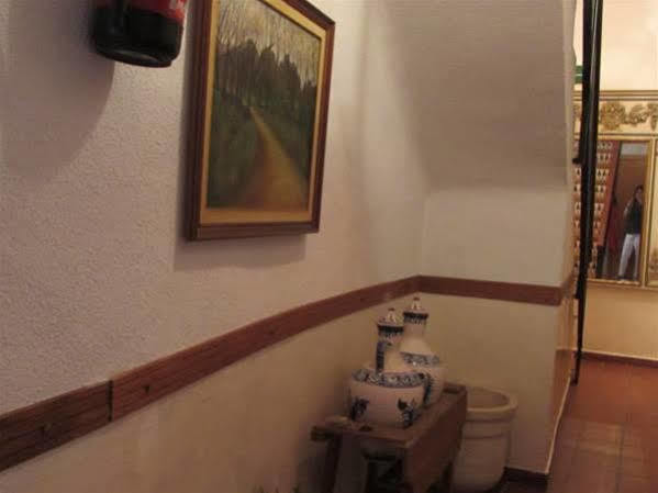 Hostal Sevilla Granada Bagian luar foto